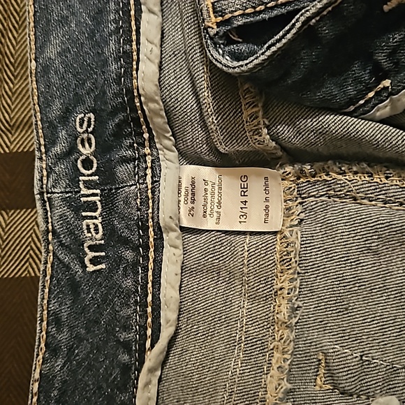 Jeans - Picture 3 of 3